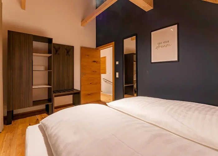 Mountain Aquarius 5b *